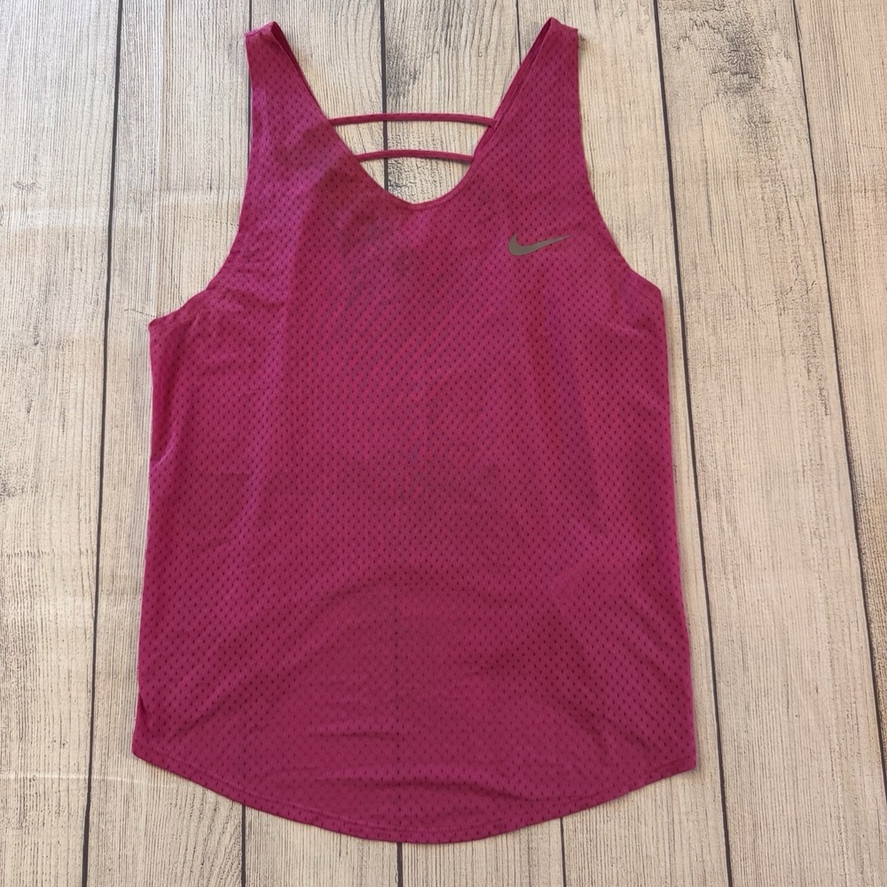 Nike Dri-FIT Pink Mesh Training Tank Top Strappy Back High-Low Hem Medium